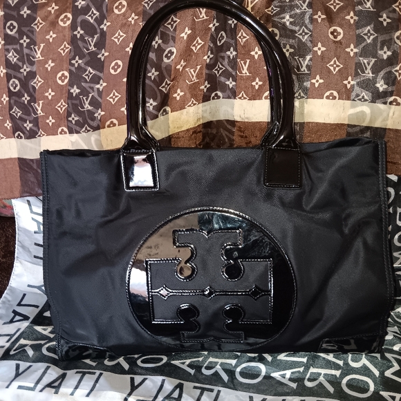 Tory Burch tote - Picture 3 of 9